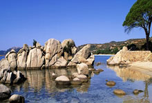 PG游戏:最近三个赛季,AC米兰和国际米兰有两次在三项赛事中交手.